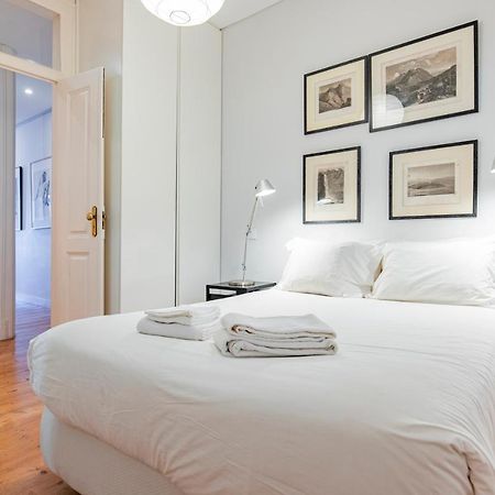 Castelo Design Aparment W/ Balcony & Super View By Lovelystay Lissabon Exterior foto