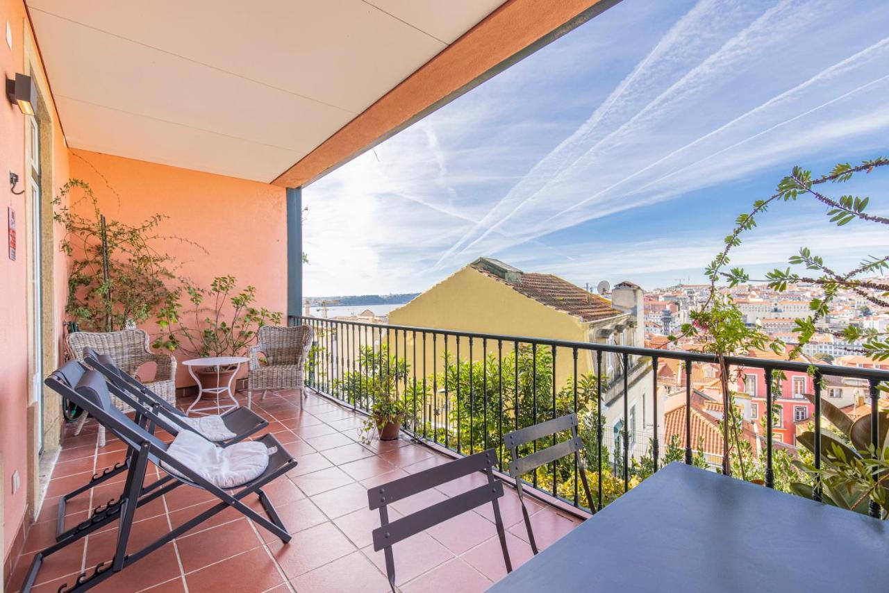 Castelo Design Aparment W/ Balcony & Super View By Lovelystay Lissabon Exterior foto