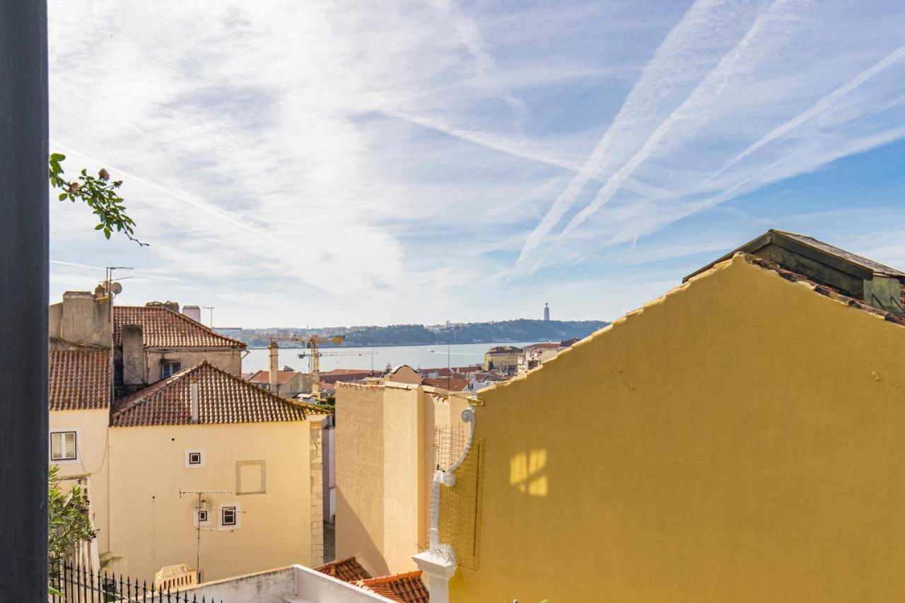 Castelo Design Aparment W/ Balcony & Super View By Lovelystay Lissabon Exterior foto